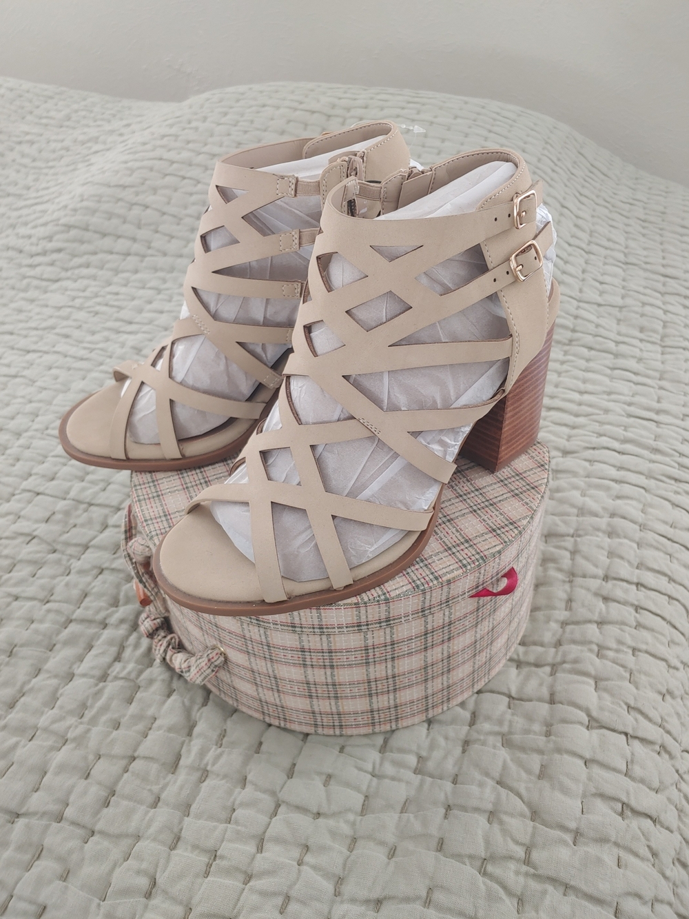 Torrid Caged Side Buckle Block Heel NWT, Size 10 WW - Picture 3 of 7